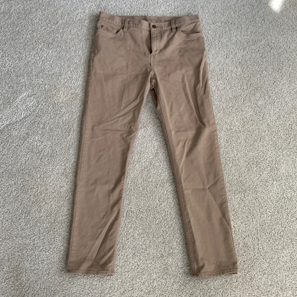 Banana Republic Slim Traverler Pant 35 X 34